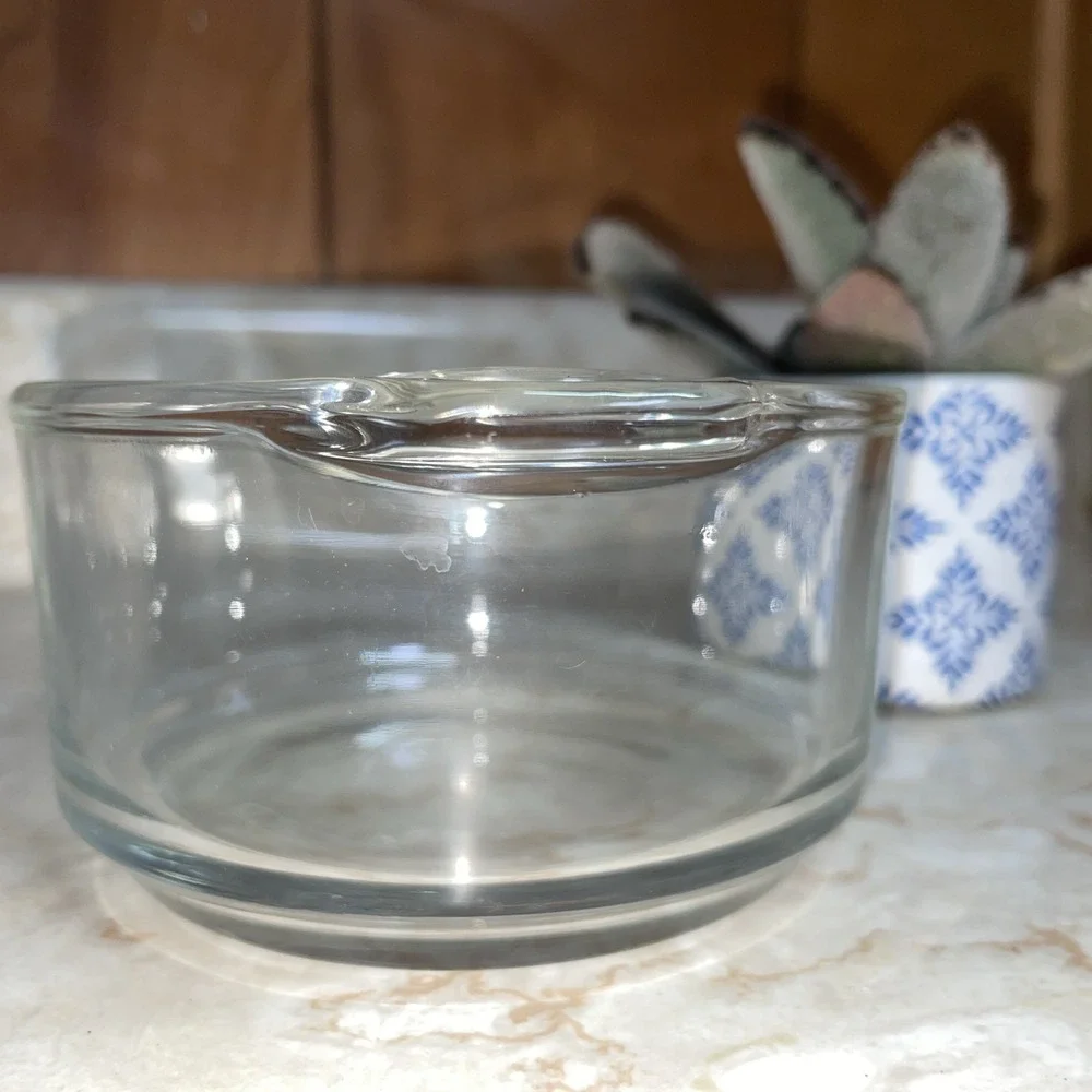 Glass croc pot 6